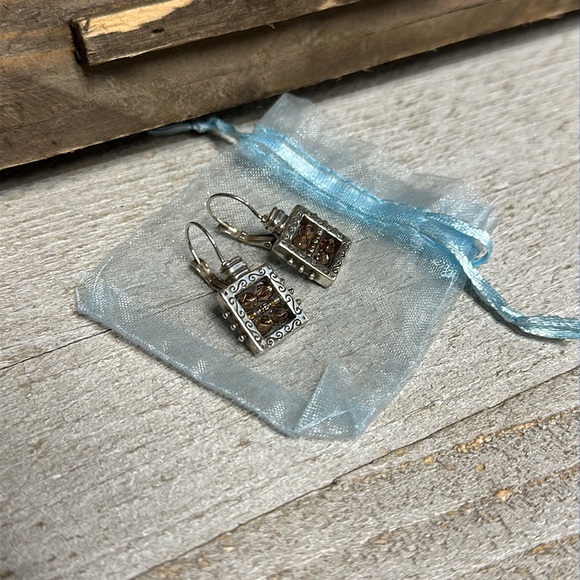 Brighton great shape Vintage rare Bedazzled brown amber beaded leverback earring - Picture 4 of 4